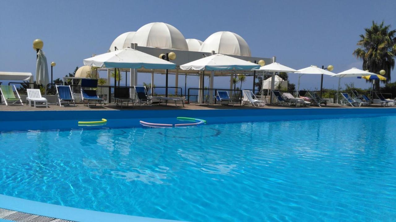Le Terrazze Aparthotel Agropoli Exterior photo