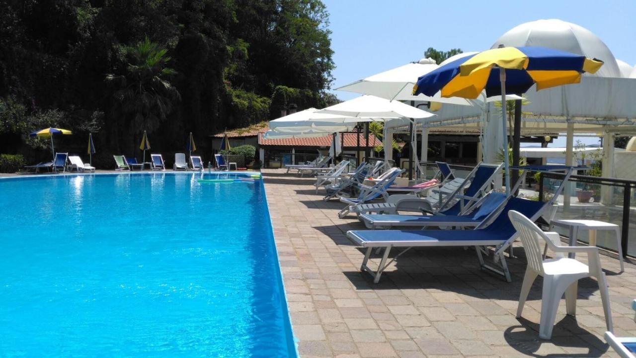 Le Terrazze Aparthotel Agropoli Exterior photo